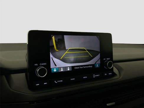 Used 2025 Honda Accord SE image 12