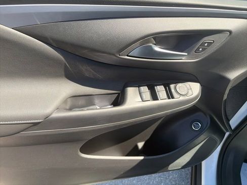 New 2026 Buick Envista Preferred FWD image 15
