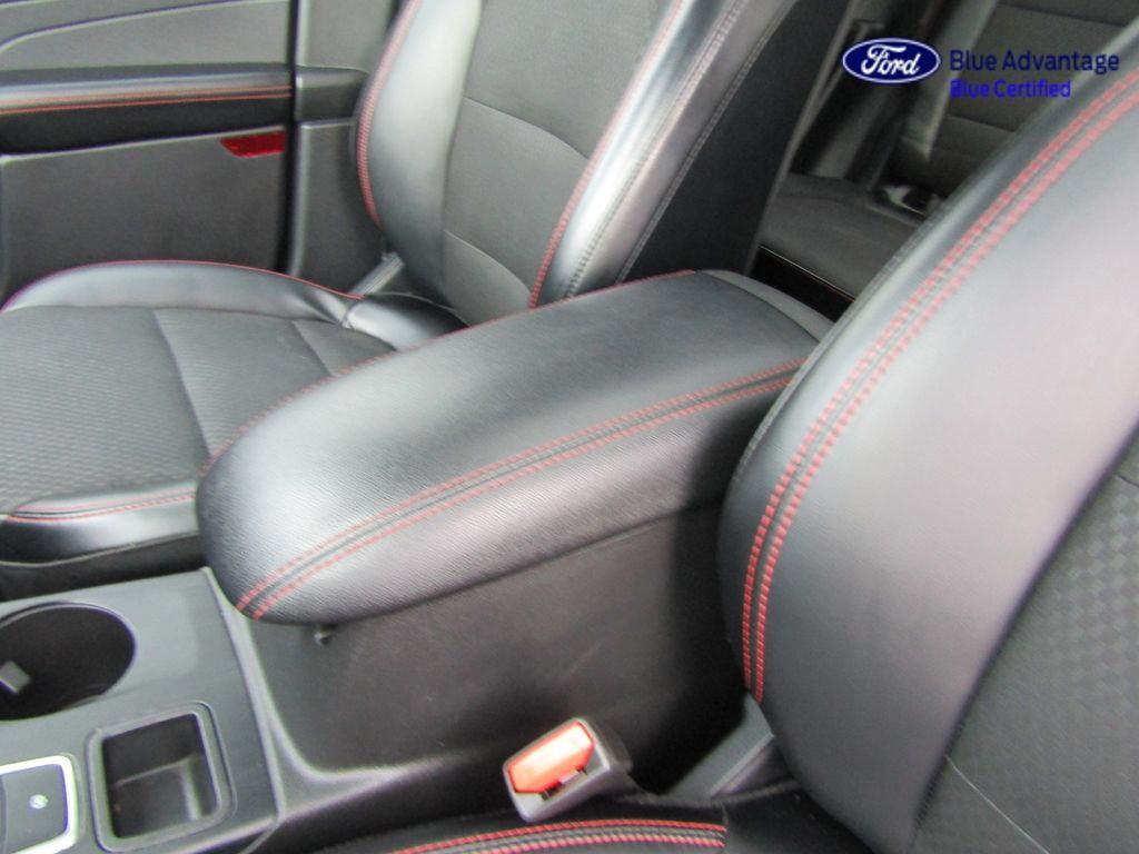 Certified 2025 Ford Escape ST-Line w/ Tech Pack #1 AWD/4WD image 46