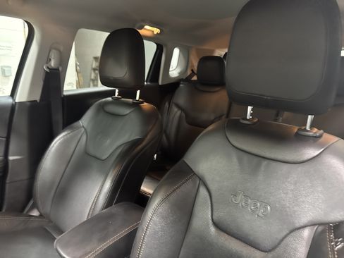 Used 2021 Jeep Compass Limited w/ Elite Exterior Group AWD/4WD image 26