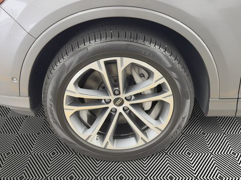 New 2026 Audi Q7 3.0T Premium AWD/4WD image 12
