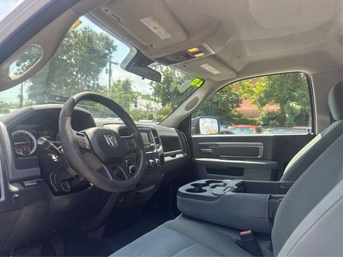 Used 2018 RAM 1500 Tradesman w/ Power & Remote Entry Group RWD image 9