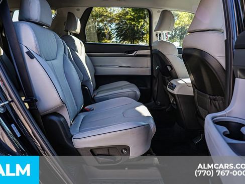 Used 2024 Hyundai Palisade SEL image 24