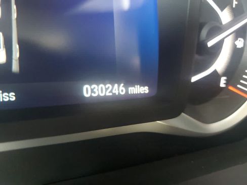 Used 2023 Honda Passport EX-L image 6