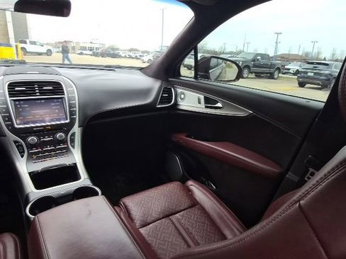 Used 2019 Lincoln Nautilus Black Label image 18