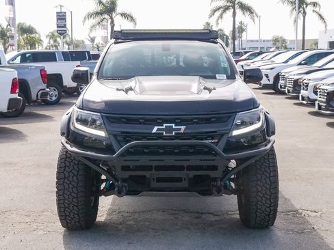 Used 2020 Chevrolet Colorado ZR2 w/ ZR2 Midnight Special Edition image 2