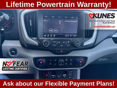 Used 2018 GMC Terrain SLT w/ Preferred Package image 17