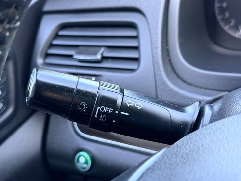 Used 2016 Honda CR-V Touring image 29