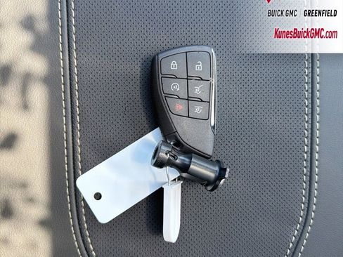 New 2026 GMC Yukon Elevation w/ Elevation Premium Package image 44