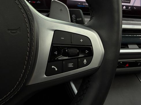 Used 2024 BMW X5 xDrive40i w/ M Sport Package image 35