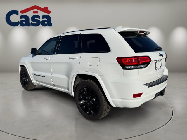 Used 2022 Jeep Grand Cherokee Laredo X RWD image 4