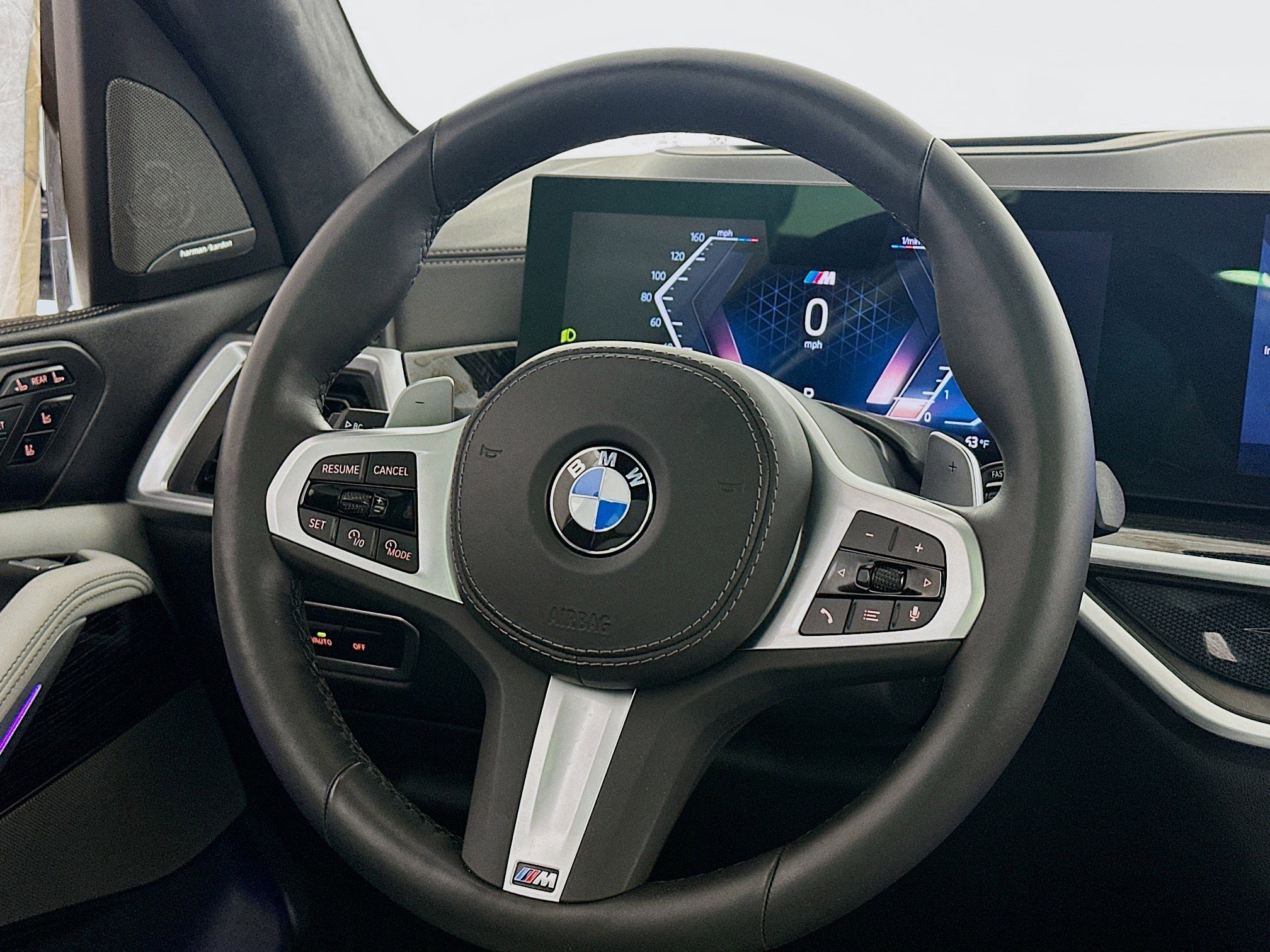 Used 2024 BMW X7 xDrive40i w/ Executive Package AWD/4WD image 8