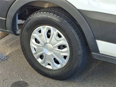 Used 2023 Ford Transit 350 XLT image 29