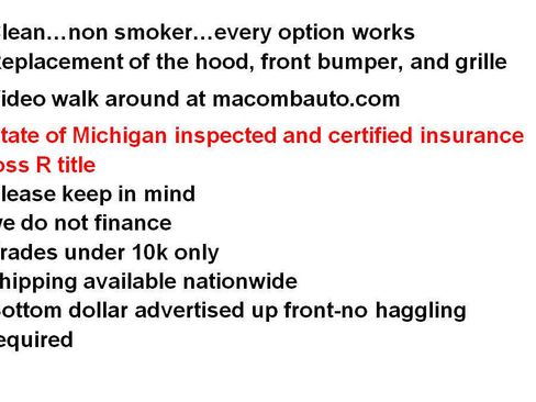 Used 2024 Chevrolet TrailBlazer RS w/ Driver Confidence Package image 2