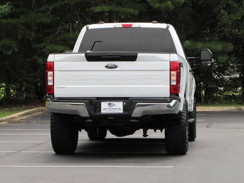 Used 2022 Ford F250 XLT AWD/4WD image 10