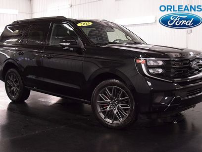 Used 2025 Ford Expedition Platinum w/ Stealth Performance Package
