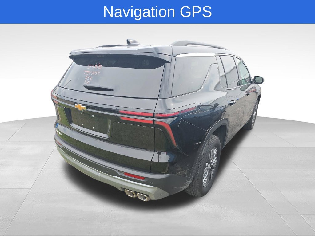 Used 2026 Chevrolet Traverse LT w/ Driver Confidence Package FWD image 7