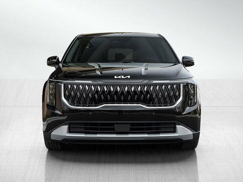 New 2026 Kia Carnival LXS image 2