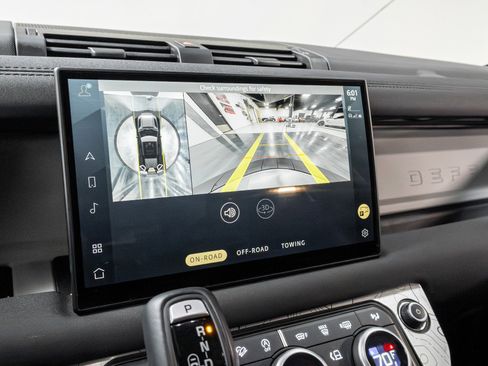 Used 2022 Land Rover Defender 110 S image 64