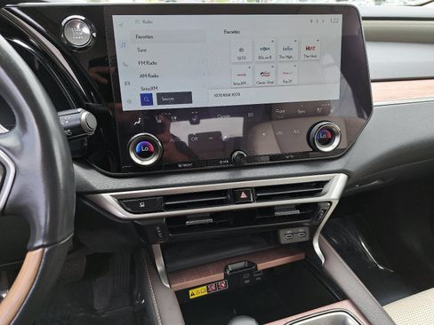 Used 2023 Lexus RX 350 Premium Plus w/ Cold Area Package FWD image 20