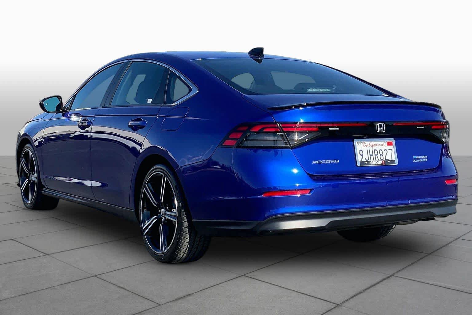 Used 2024 Honda Accord Sport image 11