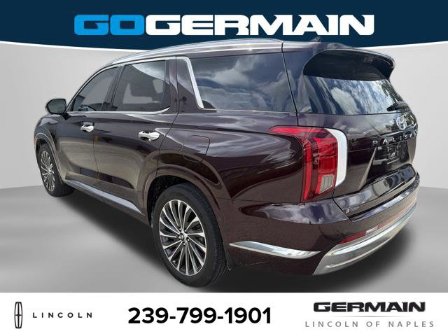 Used 2023 Hyundai Palisade Calligraphy w/ Winter Package FWD image 5
