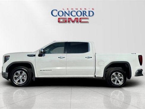 Used 2025 GMC Sierra 1500 SLT image 7