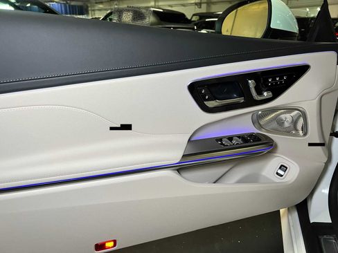 New 2026 Mercedes-Benz CLE 300 4MATIC Cabriolet image 18