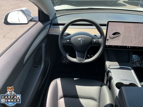 Used 2022 Tesla Model 3 RWD image 37