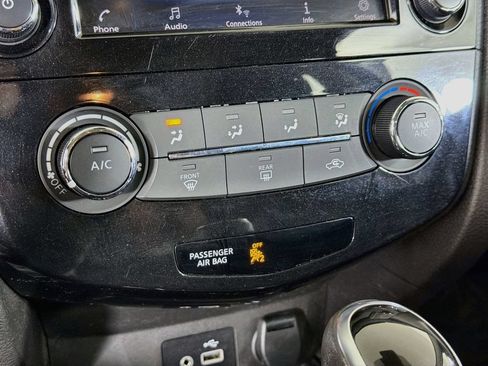 Used 2021 Nissan Rogue Sport S FWD image 16
