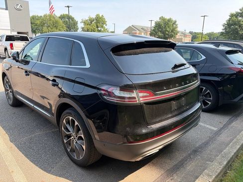 Used 2022 Lincoln Nautilus Reserve w/ Equipment Group 201A AWD/4WD image 6