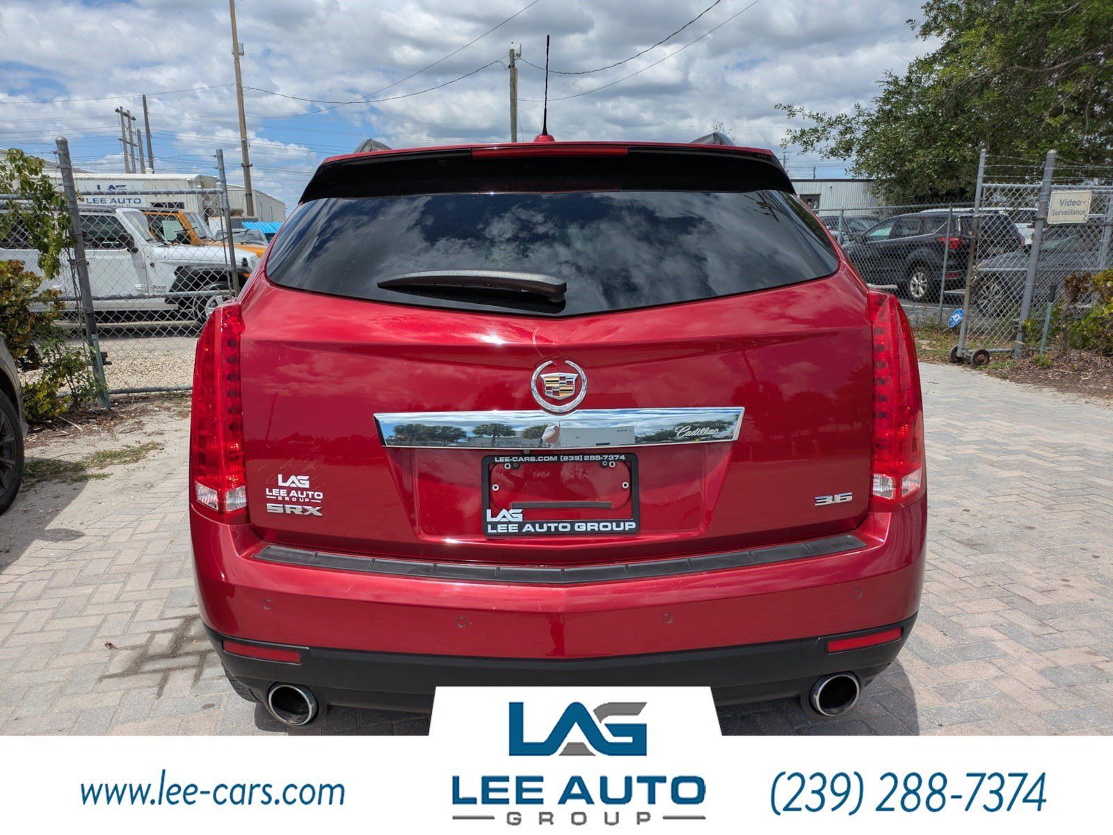 Used 2016 Cadillac SRX Luxury w/ Driver Awareness Package FWD image 4