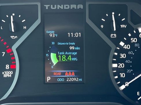 Used 2024 Toyota Tundra SR5 w/ SR5 Premium Package AWD/4WD image 25