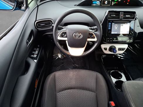 Used 2017 Toyota Prius Prime Plus image 11