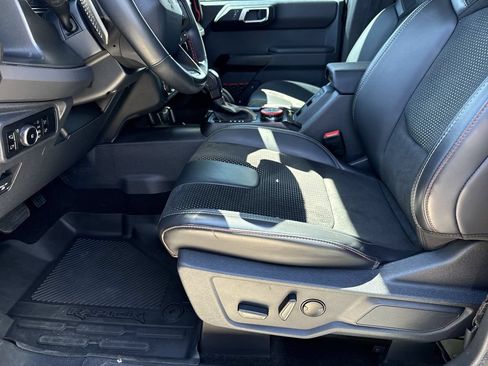 Used 2025 Ford Bronco Raptor AWD/4WD image 9