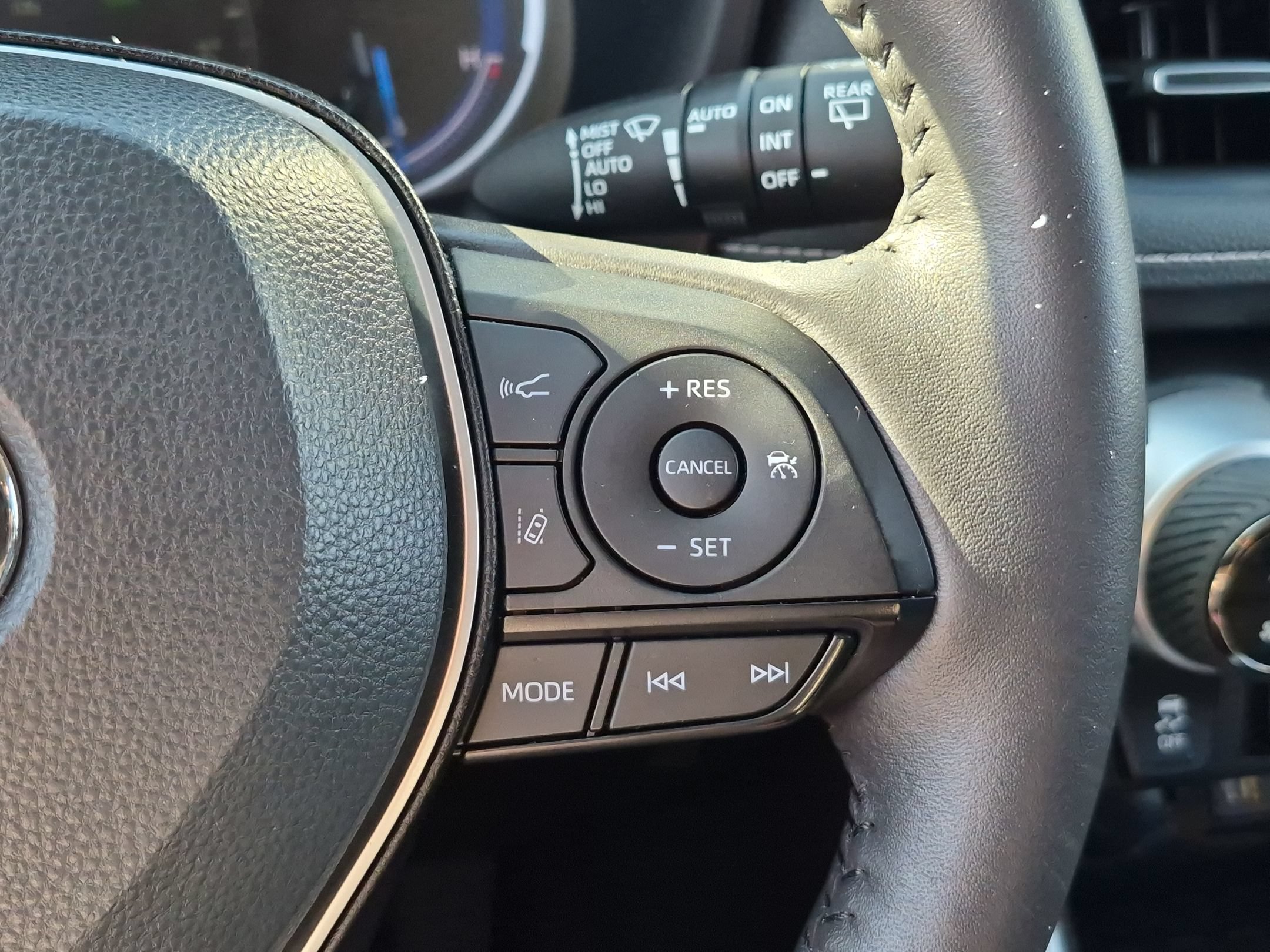 Used 2024 Toyota RAV4 XLE Premium w/ Weather Package AWD/4WD image 18