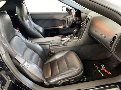 Used 2011 Chevrolet Corvette Base w/ Preferred Equipment Group image 25