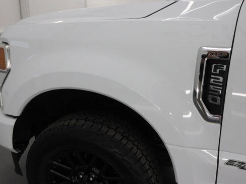 Used 2022 Ford F250 XLT w/ Black Appearance Package image 33