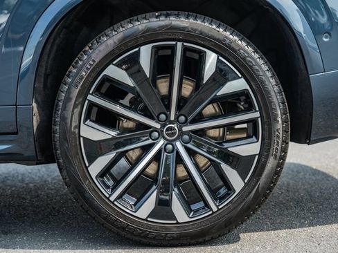 New 2026 Volvo XC90 T8 Ultra w/ Protection Package Premier AWD/4WD image 19