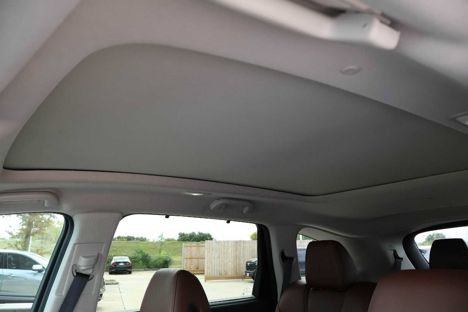Certified 2022 Acura MDX w/ Technology Package FWD image 28