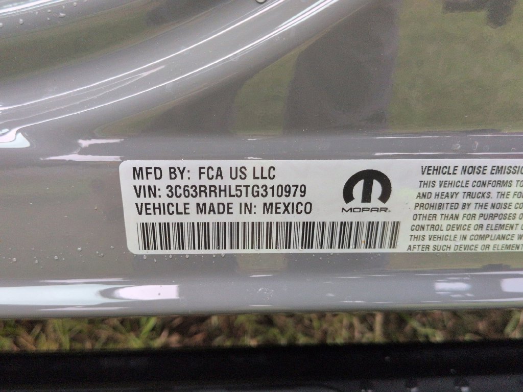 New 2026 RAM 3500 Big Horn AWD/4WD image 36