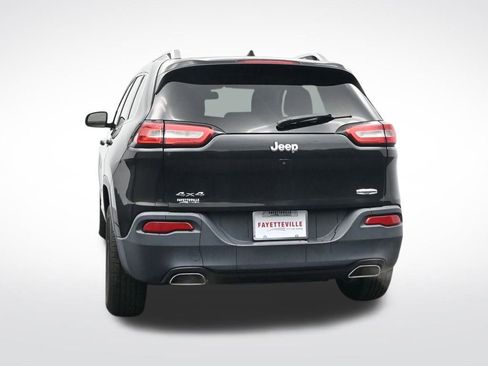 Used 2016 Jeep Cherokee Latitude image 9