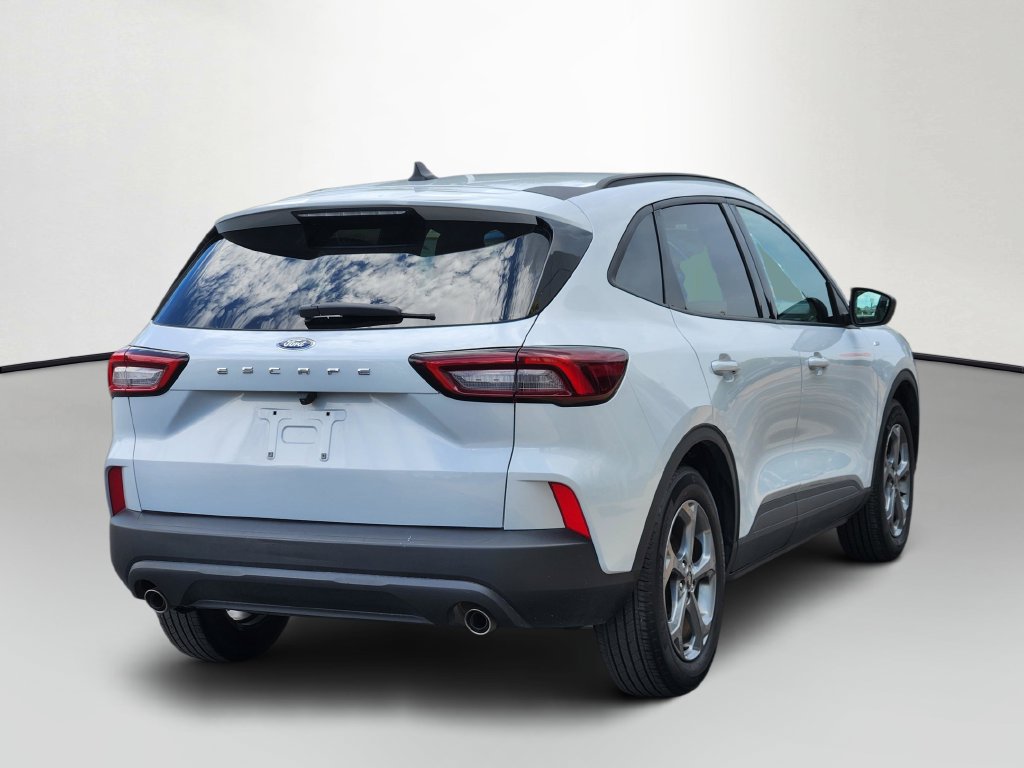Used 2025 Ford Escape ST-Line FWD image 7