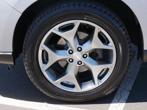Used 2016 Subaru Forester 2.5i Touring w/ Eyesight & Navigation System AWD/4WD image 15