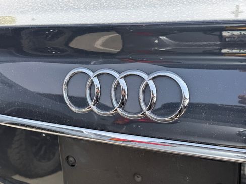 Used 2020 Audi A4 2.0T Premium w/ Convenience Package FWD image 11