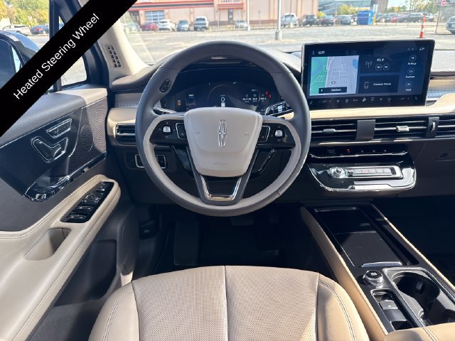 Certified 2023 Lincoln Corsair AWD w/ Equipment Group 101A image 16