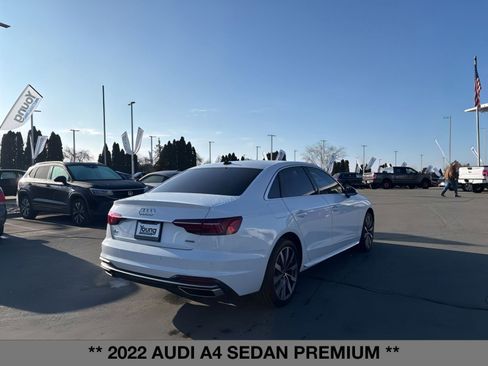 Used 2022 Audi A4 2.0T Premium w/ Convenience Package image 4