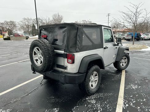 Used 2012 Jeep Wrangler Sport image 5