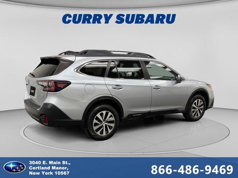 Used 2020 Subaru Outback Premium AWD/4WD image 5