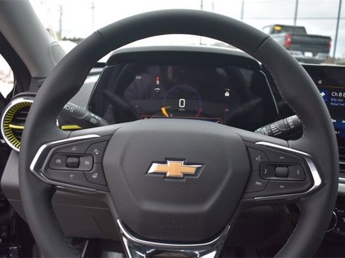 New 2026 Chevrolet Trax LT w/ Driver Confidence Package image 25